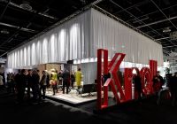 Knoll stupisce con una grandiosa installazione ad IMM Cologne